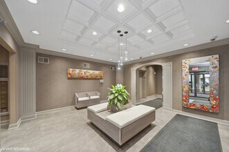 750 Pearson St in Des Plaines, IL - Building Photo - Building Photo