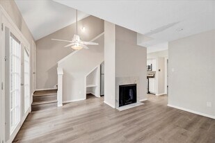 9803 Walnut St in Dallas, TX - Building Photo