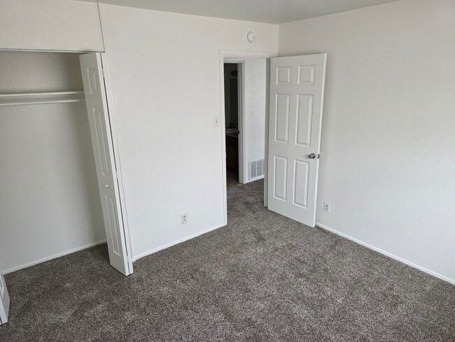 3001 Azalea St in Pueblo, CO - Building Photo - Building Photo