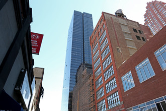 One East River Place in New York, NY - Building Photo - Building Photo