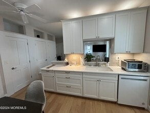 7 Abbott Ave in Ocean Grove, NJ - Building Photo - Building Photo