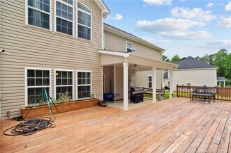 6058 Whitemoss Ct in Fayetteville, NC - Building Photo - Building Photo