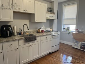 33 Clark St, Unit 33 in Boston, MA - Building Photo - Building Photo