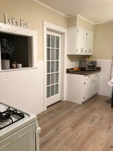 597 S Main St, Unit 2nd Floor in Haverhill, MA - Foto de edificio - Building Photo