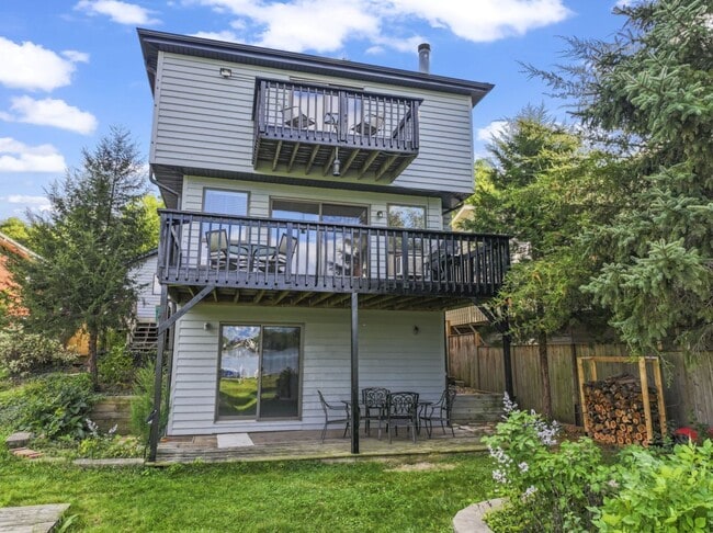 25678 W Long Beach Dr in Ingleside, IL - Building Photo - Building Photo