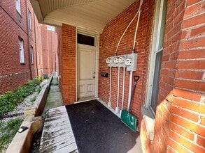 218 S Market St in Elizabethtown, PA - Building Photo - Building Photo