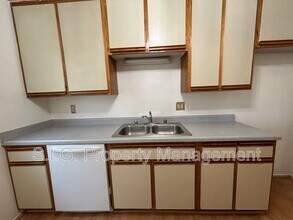 314 Lincoln Ave in Glendale, CA - Building Photo - Building Photo