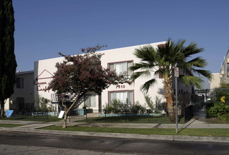 Crown Canby in Reseda, CA - Building Photo - Building Photo