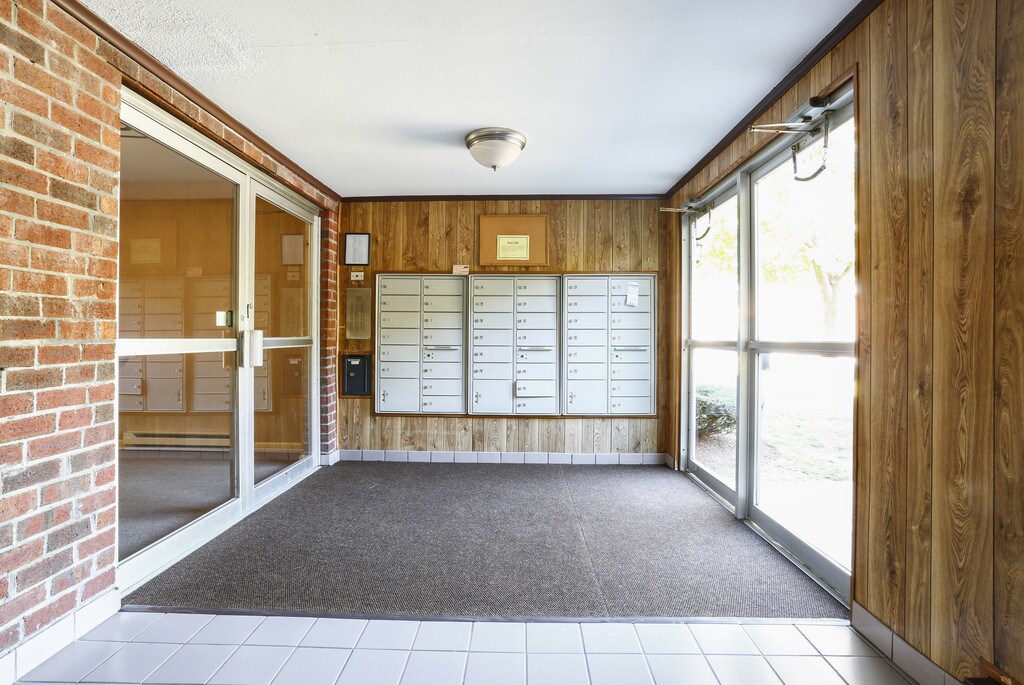 Lord Baron Apartments Burlington, MA Apartments