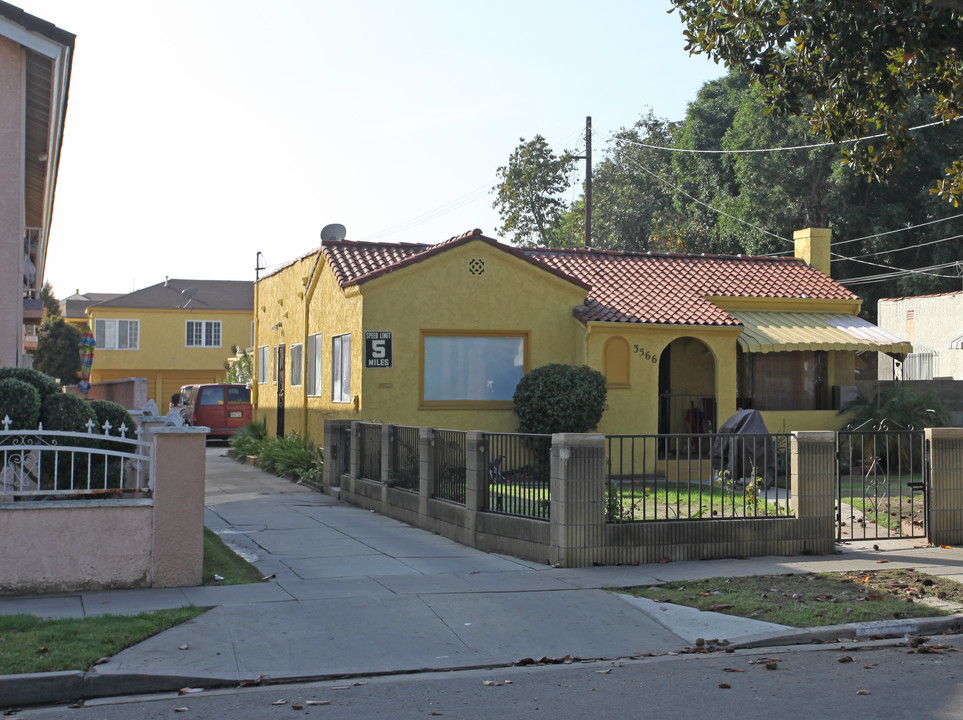 3566 Bell Ave in Bell, CA - Building Photo