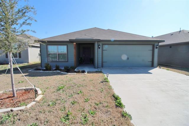 233 Liberty Ln in Venus, TX - Building Photo