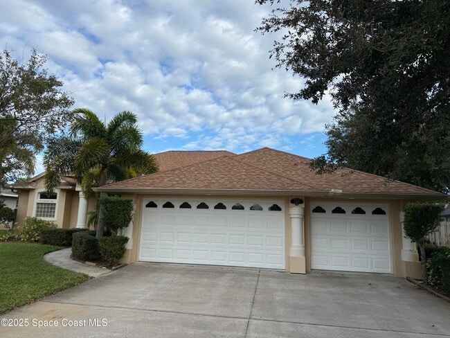 5971 Newbury Cir in Melbourne, FL - Building Photo - Building Photo