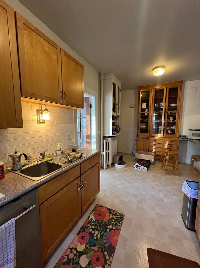 1032 Portland Ave in St. Paul, MN - Building Photo - Building Photo