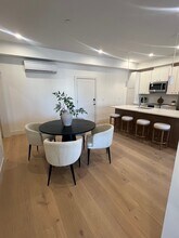 105 Sea St, Unit 102 in Quincy, MA - Building Photo - Building Photo