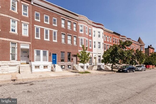 property at 722 Lennox St