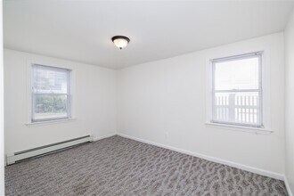 517 E Broadway in Long Beach, NY - Building Photo - Building Photo