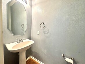 14 Harbinger Ct in Spring, TX - Building Photo - Building Photo