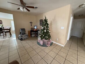 401 E 43rd St in Odessa, TX - Building Photo - Building Photo