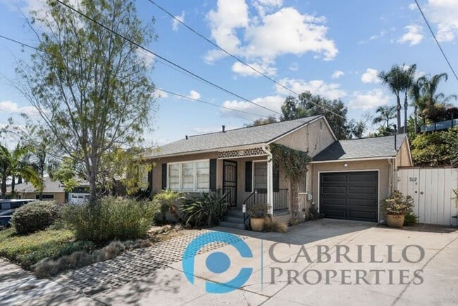 property at 1912 Gateway Dr