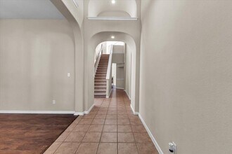 5009 Hibiscus Valley Dr in Austin, TX - Building Photo - Building Photo