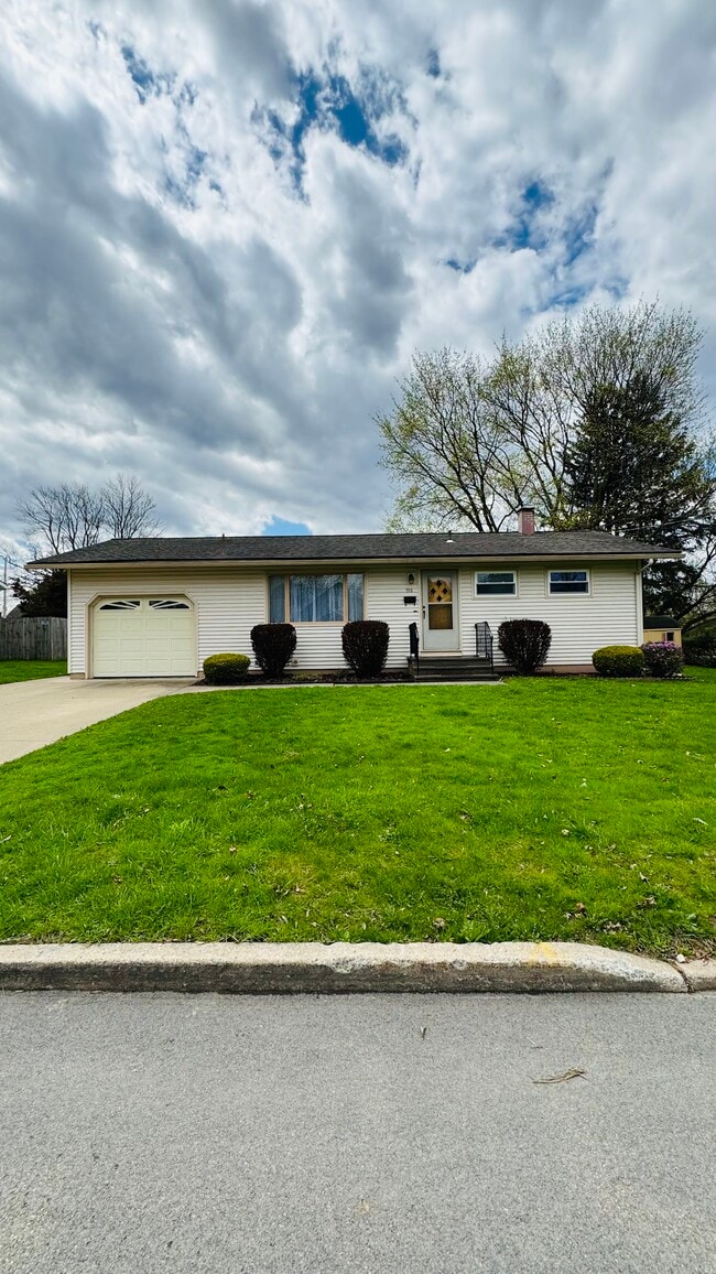 property at 913 Arnold Ave