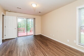 6009 Falstaff Dr in Charlotte, NC - Building Photo - Building Photo