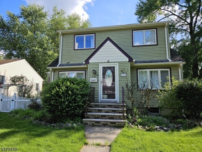 131 Island Ave in Little Falls, NJ - Building Photo - Building Photo