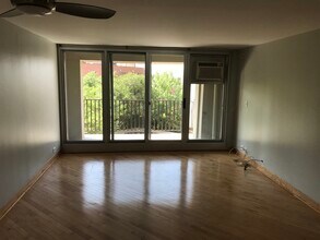 1960 N Lincoln Park W in Chicago, IL - Building Photo - Building Photo