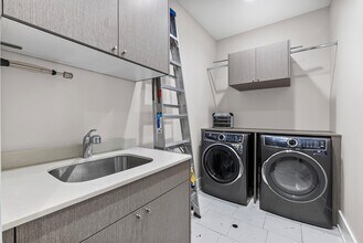2814 W North Ave in Chicago, IL - Building Photo - Building Photo