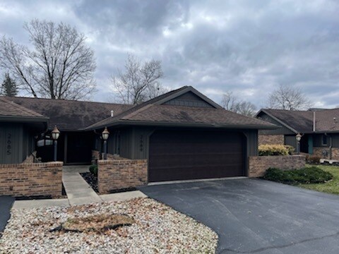 property at 2689 Glen Arbor Ter