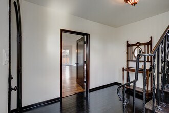 848 S Curson Ave, Unit 848 in Los Angeles, CA - Foto de edificio - Building Photo