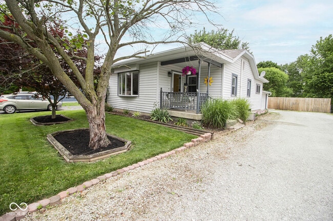 property at 113 E Indiana Ave