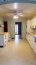 4104 Hudson Dr in Youngstown, OH - Building Photo - Building Photo
