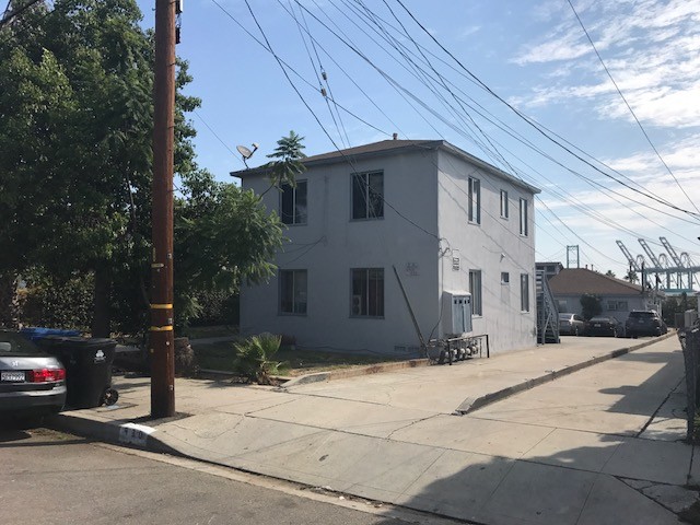 430 N Palos Verdes St in San Pedro, CA - Building Photo - Building Photo