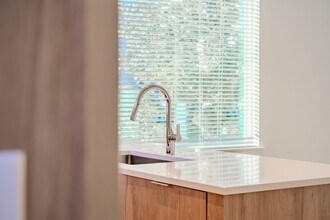 4911 Belmont Ave in Dallas, TX - Building Photo - Building Photo