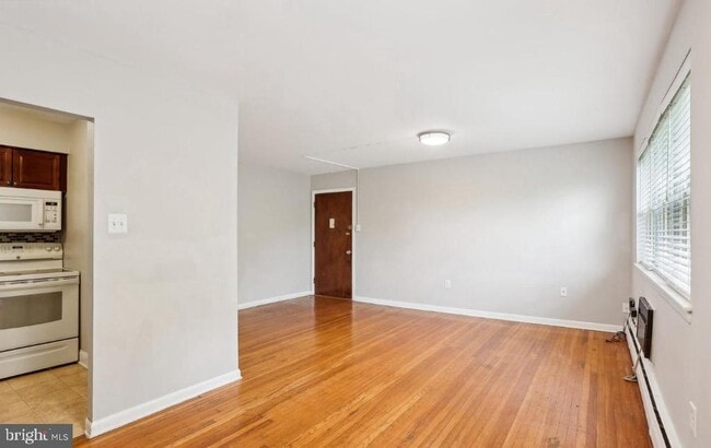 1100 Tyson Ave in Roslyn, PA - Building Photo - Building Photo