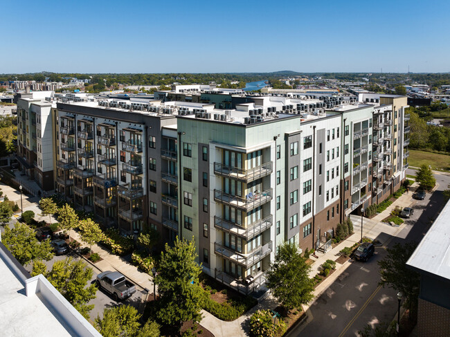 River House (TN) in Nashville, TN - Foto de edificio - Building Photo