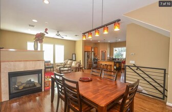 3010 Caroline St in Houston, TX - Building Photo - Building Photo