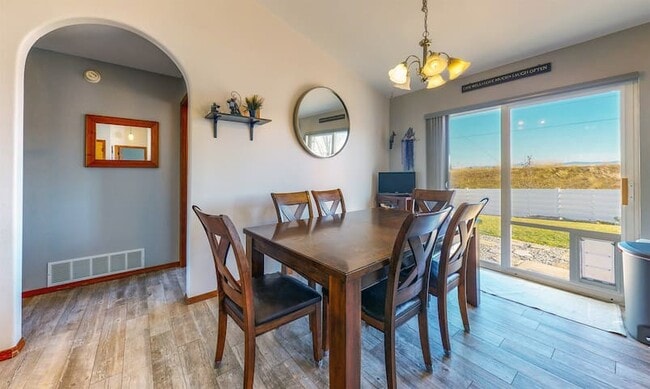 3880 Graphite Ct in Post Falls, ID - Building Photo - Building Photo