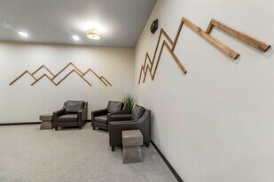 The Lake in Coeur d'Alene, ID - Building Photo