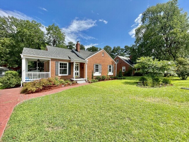 122 Camellia Dr in Fayetteville, NC - Building Photo - Building Photo