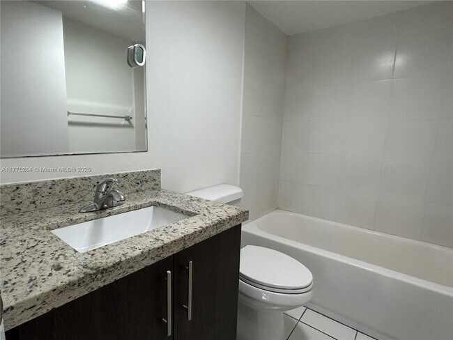 2575 SW 27th Ave, Unit 203 in Miami, FL - Building Photo - Building Photo