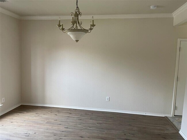 property at 20001 Kennemer Dr