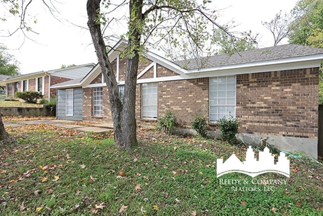 5169 Braden Dr in Memphis, TN - Building Photo - Building Photo