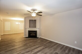 926 Ramsgate Dr SW in Concord, NC - Foto de edificio - Building Photo