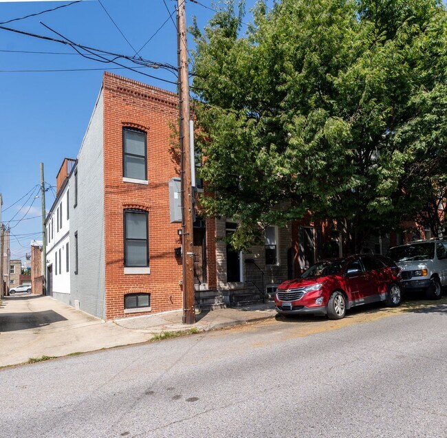 1024 S Bouldin St in Baltimore, MD - Building Photo - Building Photo