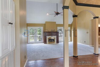 137 N Shore Dr in Cherryville, NC - Building Photo - Building Photo