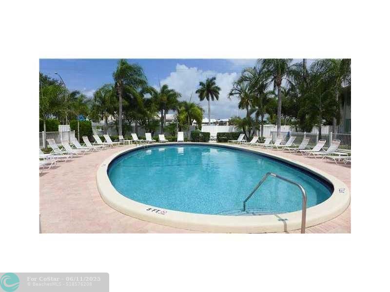 1851 NE 62nd St in Fort Lauderdale, FL - Building Photo