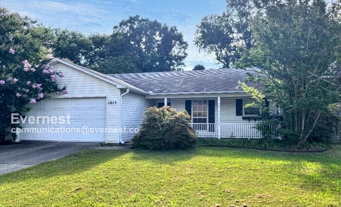 1015 Allyson Ave in Bryant, AR - Building Photo