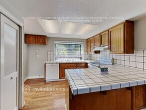 2716 Sterling Way in Cameron Park, CA - Foto de edificio - Building Photo